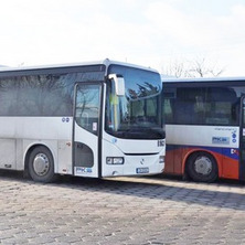Szkolne dowozy. Radna pyta o bezpieczeństwo uczniów